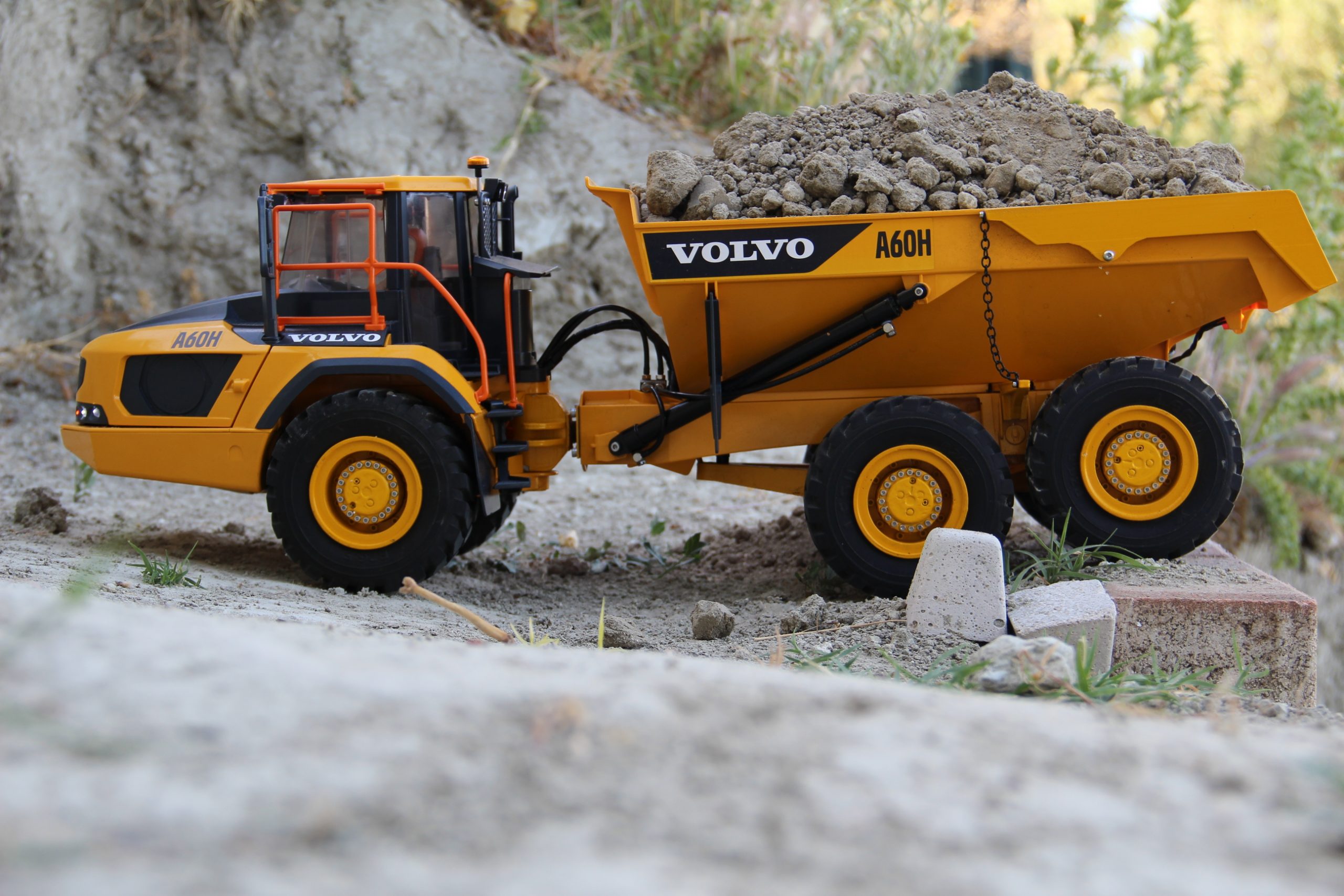 Kit-llantas-Volvo-A60H-crcequipment-rc