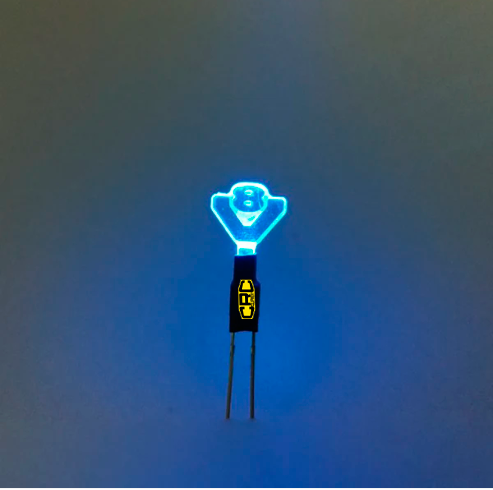 luz-led-v8-crcequipment-rc